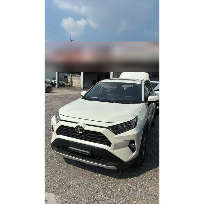 Toyota RAV4 essence 2L 2020 à réserver