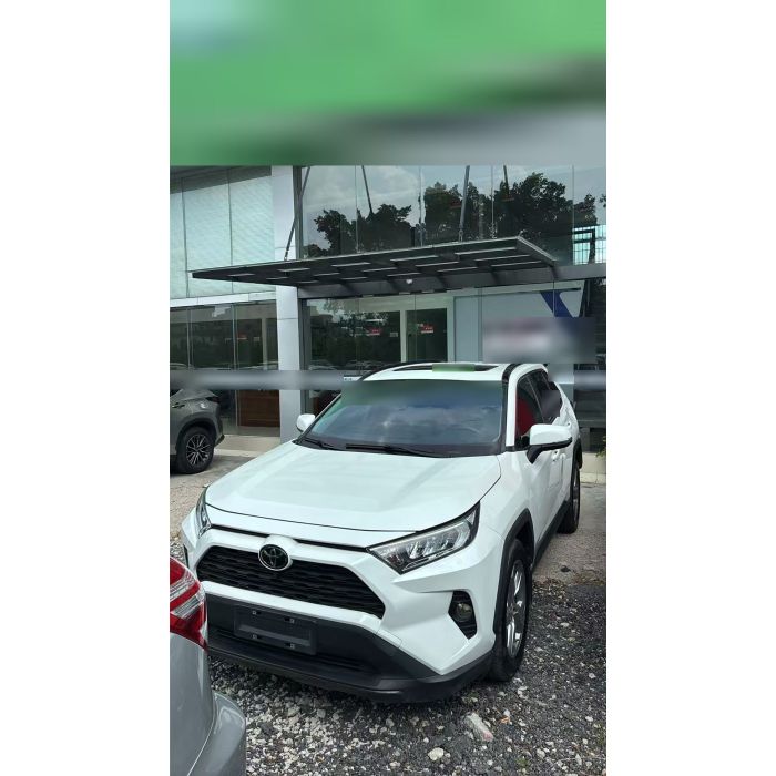 Toyota RAV4 essence 2L 2020 à réserver