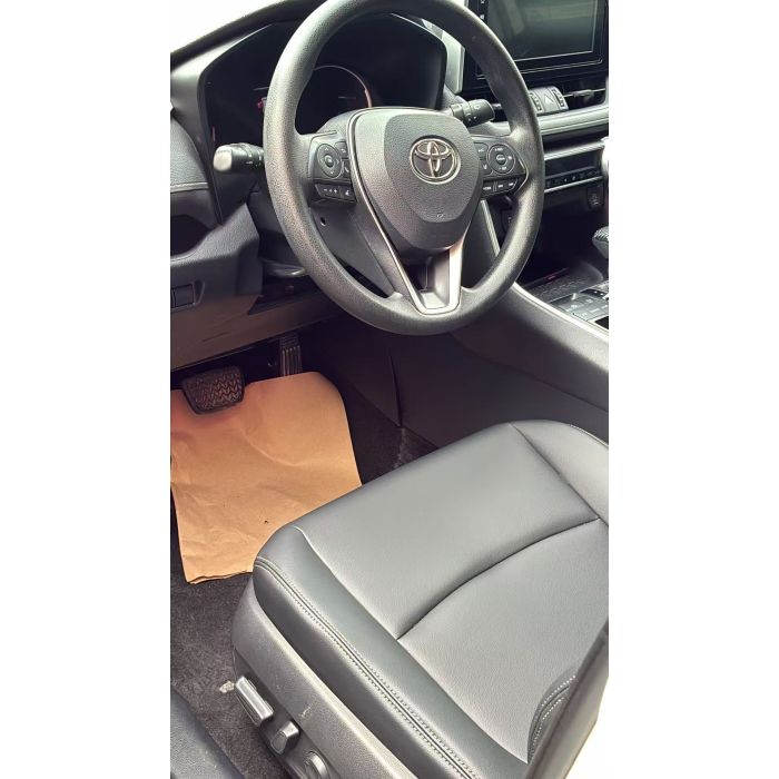 Toyota RAV4 essence 2L 2020 à réserver
