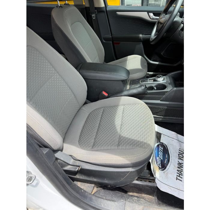 Ford escape 2020 Essence 3 Cylindre 
