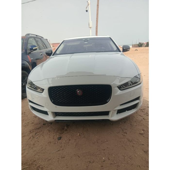 JAGUAR XE PRESTIGE 20D | 2017 | 110 000 km