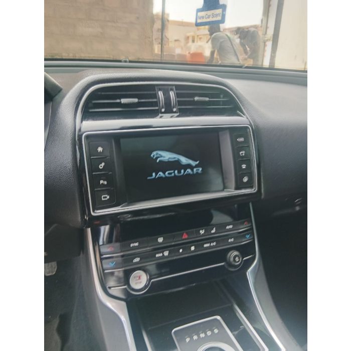 JAGUAR XE PRESTIGE 20D | 2017 | 110 000 km